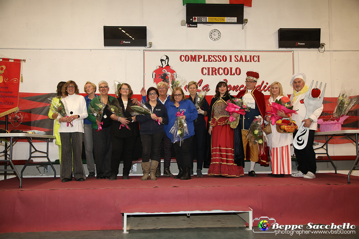 VBS_4744 - Investitura Re Peperone e Bela Povronera Carnevale di Carmagnola 2024.jpg